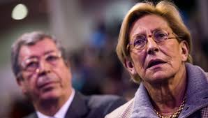 Isabelle balkany retrouve le sourire. Pour Les Balkany C Est Reparti Les Epoux Rejuges En Appel Pour Fraude Fiscale