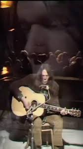 Neil Young performing “Heart of Gold” 1971. Truly one of the greatest to  ever do it in my opinion 👑, #neilyoung #heartofgold