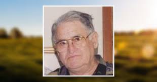 Hulett Oswalt Moore Obituary August 7, 2015