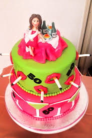 Torta compleanno 40 anni in pasta di zucchero per una giovane, elegante donna. Torta Di Compleanno 50 Anni Sara Kitchen