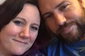 TikTok mum Maddy Alexander-Grout who overcame £40,000 debt urges parents to  buy second-hand Xmas gifts