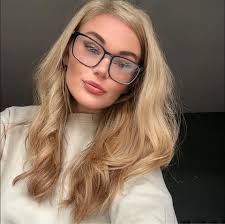 Lovely to see the fair back in town, what days everyone going? 🎪