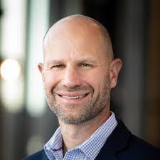 Robert Corp's Instagram, Twitter & Facebook