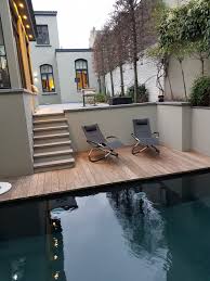 Beton Cire En Piscine Quelle Teinte Choisir Pour La Couleur D Eau