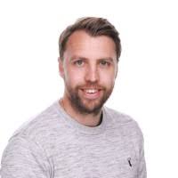 90+ "Ayles" profiles