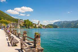 Check spelling or type a new query. Ufergegendpromenade In St Wolfgang Auf Wolfgangsee Osterreich Redaktionelles Stockfoto Bild Von Berge Kapelle 94870928