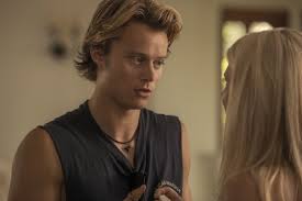 Everyone's favorite teen drama premiered its second season today, and let us tell you, the drama, mystery, and murder are bigger and better. Who Is Rudy Pankow Meet Outer Banks Jj