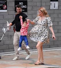 Rachel annabelle riley is a british television presenter. Rachel Riley Shows Off Baby Bump With Daughter Maven And Husband Pasha Newsbinding