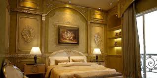 A classic look that ranges from sophisticated to beautifully simple, decorating with black and white gives a cool appeal to any room, especially the bedroom. Feel The Grandeur Of 20 Classic Bedroom Designs Home Design Lover
