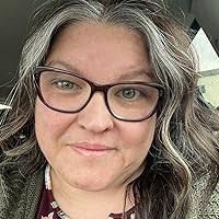 Through The Looking Glass: Women And Borderline Personality Disorder by Dana  Becker