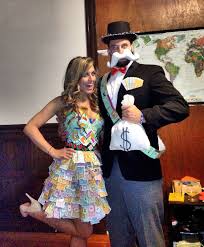 Epingle Par Julia Boudreau Sur Halloween 1 En 2020 Costumes De Couples Costume Halloween Idee Costume Halloween