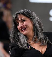 Darlene Ritz's Instagram, Twitter & Facebook