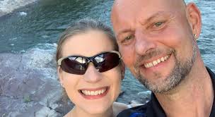 Jennifer Manhart and John Shelman's Wedding Website