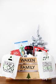 By elizabeth kiefer and sanah faroke. 25 Diy Personalized Holiday Gift Ideas Made With Cricut Mom Endeavors