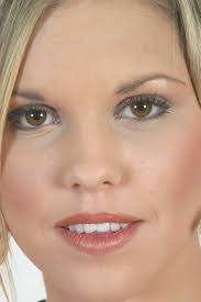 Gina Akers's Instagram, Twitter & Facebook