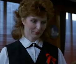 Frances Conroy als "Serveerster" in Falling In Love (1984) :  r/No_Small_Parts
