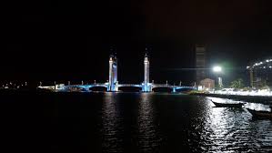 Dan juga, jalan menuju surga memang dipenuhi onak dan duri. 3 Amalan Menjadi Jambatan Ke Syurga Cerita Huda By Huda Halid