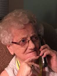 Jerrie Elder, dead at 89, was a seamstress and hand model