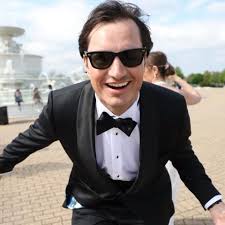 Julia Tehovnik and Daniel Shaver's Wedding Website