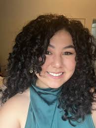 Who is a good curly hair stylist in Greenville, SC?