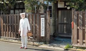 松重豊が 猫村さん に ご本人 デカいおっさんでも ananニュース マガジンハウス 猫村さん 松重 おっさん