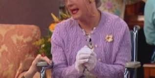 Si vous rencontrez des problèmes de lecture, veuillez désactiver adblock ou changer le lecteur. Regarder Hannah Montana Saison 1 Episode 20 En Streaming Betaseries Com