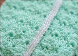Crochet a baby blanket for a baby shower gift or for your own baby using one of these methods. Shell Crochet Stitch Baby Blanket Free