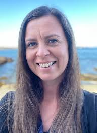 I'm looking for 5 people to come in for a free massage Monday-Friday  11:30-5:30 only … if you're interested you must be willing to be recorded  (face not necessary & will be