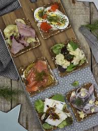 Danisches Smorebrod Adventskalenderturchen 21 Lebensmittel Essen Rezepte Essen Kochen