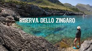 Cala fossa dello stinco piccola spiaggia di sassi e ghiaia appartata e libera raggiungibile da una strada sterrata e poi a piedi in pochi minuti. Riserva Dello Zingaro Cala Marinella Scopello San Vito Lo Capo Youtube