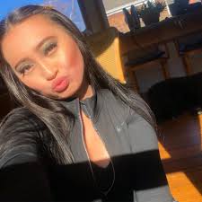 Mid 20's to early 30's girl gang in Portland