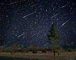 The orionid meteor shower will appear in the northern skies, as it does once a year, as earth passes through a trail of debris from 'the most famous comet in the world'. Ursid Meteor Shower 2018 How To See The Shooting Stars In The Uk Tonight Mirror Online