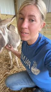 Tracy Chatfield's Instagram, Twitter & Facebook