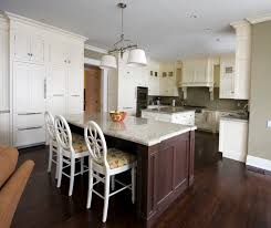 Very dark wood floor in kitchen 540797801 arnt haug look foto 56a4a1683df78cf77283536f via: Dark Hardwood Floors White Kitchen Cabinets Novocom Top