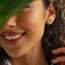 Pob Lwc Clover Silver & Welsh Gold Stud Earrings