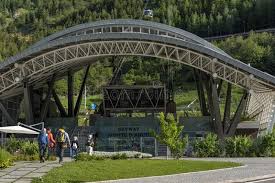 Erleben sie seilbahn monte baldo in italien. Skyway Monte Bianco Courmayeur Italien Redaktionelles Stockbild Bild Von Winkel Panorama 110113654