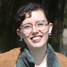 Julie Jantz's Instagram, Twitter & Facebook