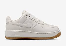 Check the thread for photos of actual pairs. Nike Has An Awesome New Air Force 1 With Hidden Seams Called The Up Step Sneakernews Com