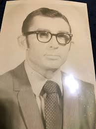 Mari Riddle (EPHS class of 1974) sent me this obituary