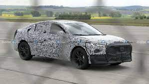 End of the line for the ford mondeo family hatchback as suv and electric car business takes priority. Ford Mondeo 2022 Offizieller Nachfolger Als Erlkonig Erwischt