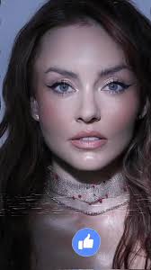 Angelique Boyer: Cabello Rubio ♥️ ll Cabello Oscuro 👍 #tvynovelas #novelas  #Teresa #teresaferrer #teresanovela #brasil #TLN #teresachavez #tlnovelas  #novelasmexicanas #AngeliqueBoyer #EnPerra