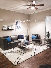 Our apartment listings offer a wide range of floor plans and square footage to accommodate your living arrangements, whether it's living by yourself, as a couple, or with a roommate. Rates Floorplans Of 1 2 3 4 5 Bedrooms Studio Ion Baton Rouge