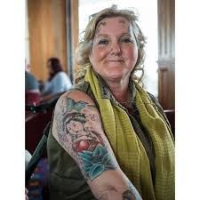 Résultat de recherche d'images pour "old people with tattoos"