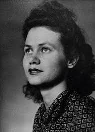 Women Who Smuggled Secrets