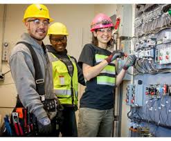 Between working through unexpected weather conditions, extremely dangerous power lines, and working in high areas, you will find being an outside lineman rewarding everyday. New Study Union Apprenticeships Work Best The Stand The Stand