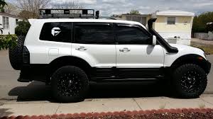This Is My 2002 Pearl White Montero Pajero Limited Perfect 7 Passenger 4x4 Suv With Great Gas Millage A Mitsubishi Pajero Sport Mitsubishi Shogun Mitsubishi