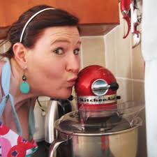 Aimee Addington's Instagram, Twitter & Facebook