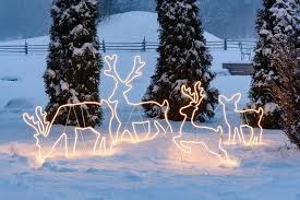 Guirlande lumineuse extérieur et intérieur，votre terrasse se transformera en un monde de grâce et de chaleur, laissant une impression inoubliable à votre famille et à ‹› guirlande solaire lumineuse 8m 40led chaîne de glaçons en chaud décoration pour fête noël mariage décoration de fête lumières. Illumination De Noel Pour Jardin 2021 Luminal Park