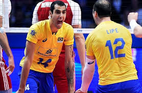 Voleibol (chamado frequentemente no brasil de vôlei e em portugal de vólei) é um desporto praticado numa quadra dividida em duas partes por uma rede, possuindo duas equipes de seis jogadores em cada lado. Olj1mnm2c8e8fm