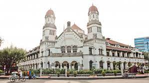 Famed as the scariest as well as the scariest place in indonesia, lawang sewu saw a series of killings and brutal tortures. Historisches Gebaude Lawang Sewu In Semarang